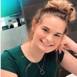 Meet your Posher, Miya